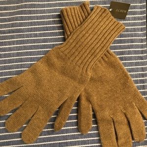 NWT ❤️ JCrew Cashmere Gloves